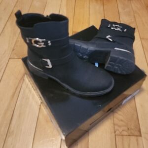 GUESS Black Ankle Boots with Gold Buckles LIKE NEW